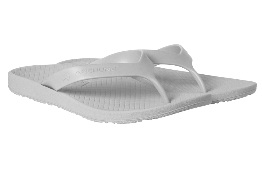 Fila white flip flops shop
