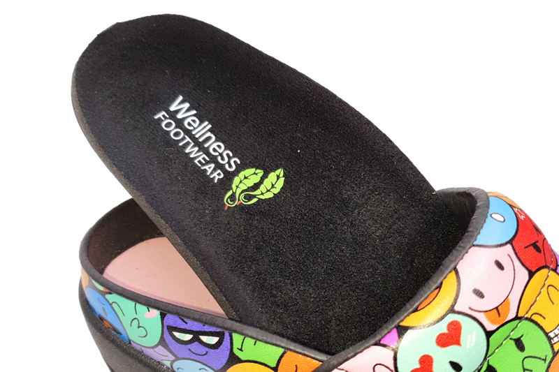 Wellness Faves Emoji open clog - showing insole