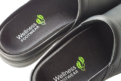 Wellness Faves Work Clogs - Black