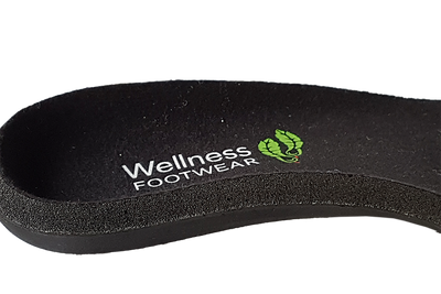 Wellness Faves Shoe - most comfortable nursing orthotic close up view