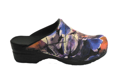Sanita nurse clogs trixy purple side