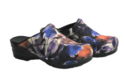 Sanita nurse clogs trixy purple two