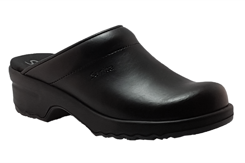 Sanita San Nitril non slip comfort clog - diagonal view