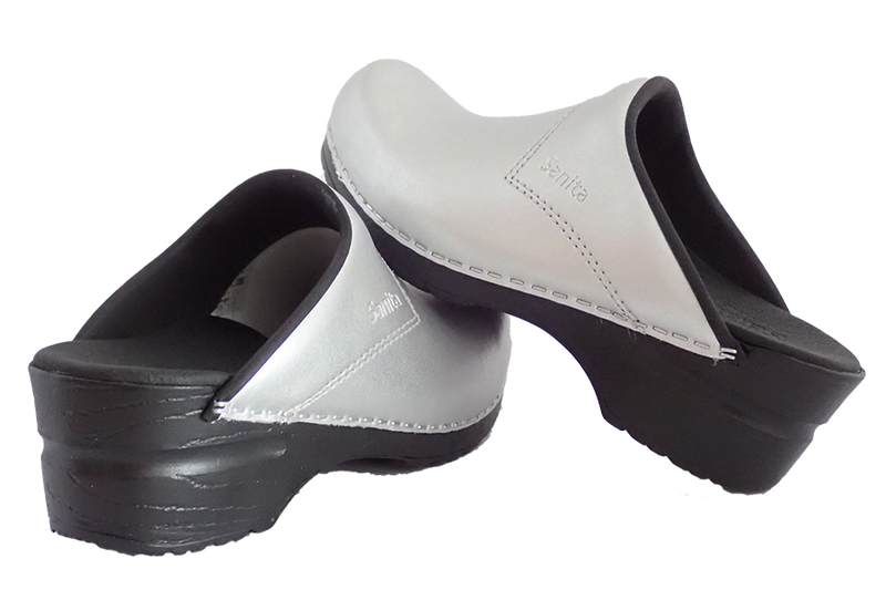 Sanita Silver San Flex Clogs easy clean for nurses - diagonal with heel view