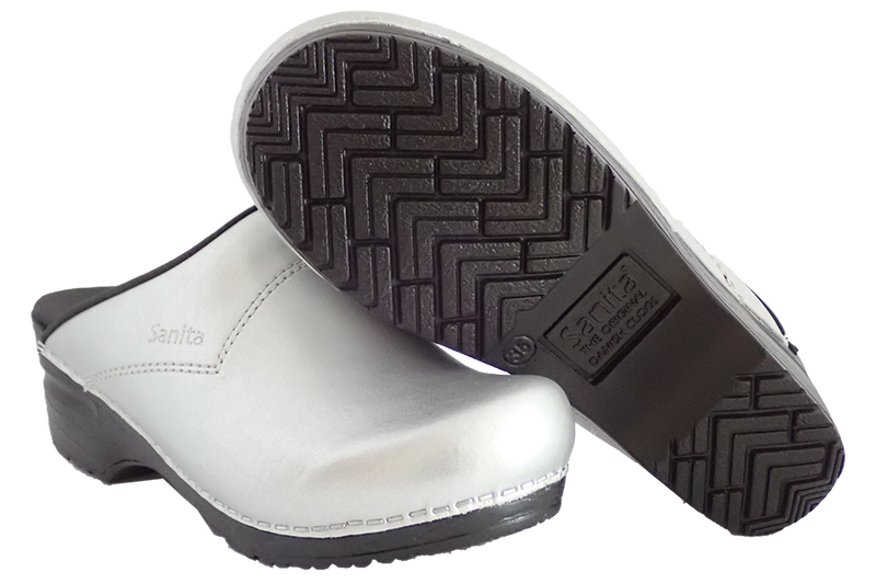 Sanita Silver San Flex Clogs easy clean for nurses - diagonal with sole view