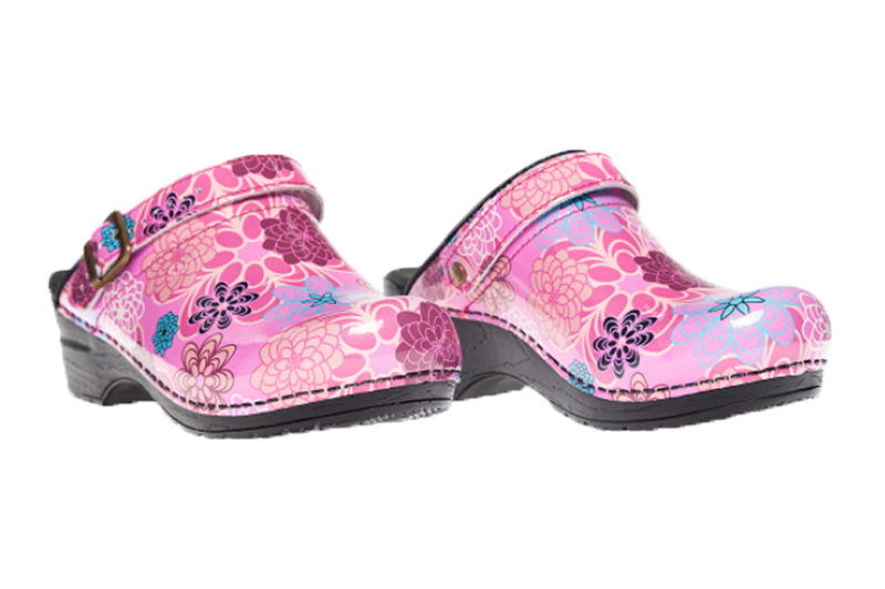 Sanita San Flex comfort Clog Mena Fuchsia two diagonal view