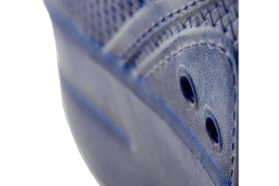 Aero washable clogs navy close up view